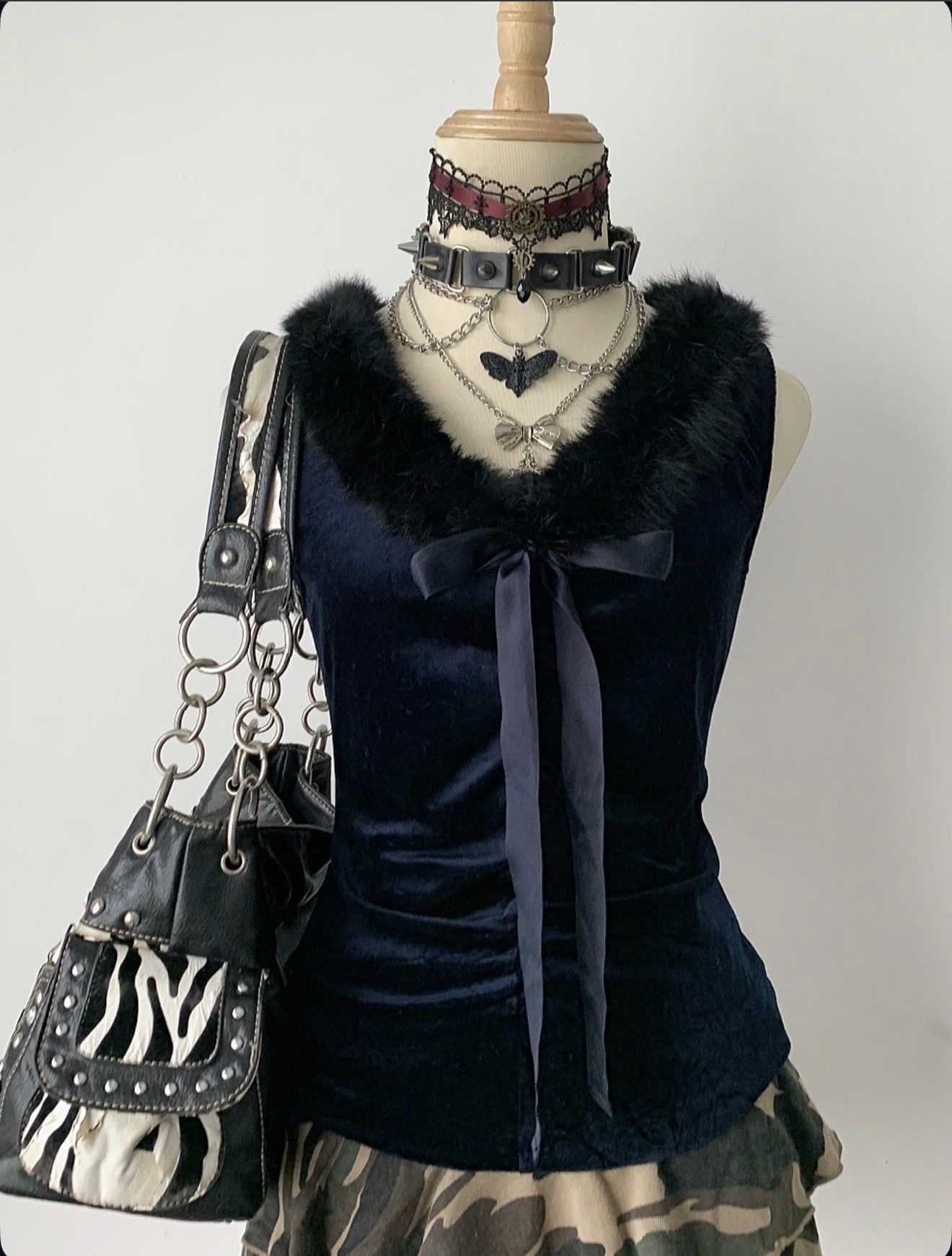metal outfit - Image 11