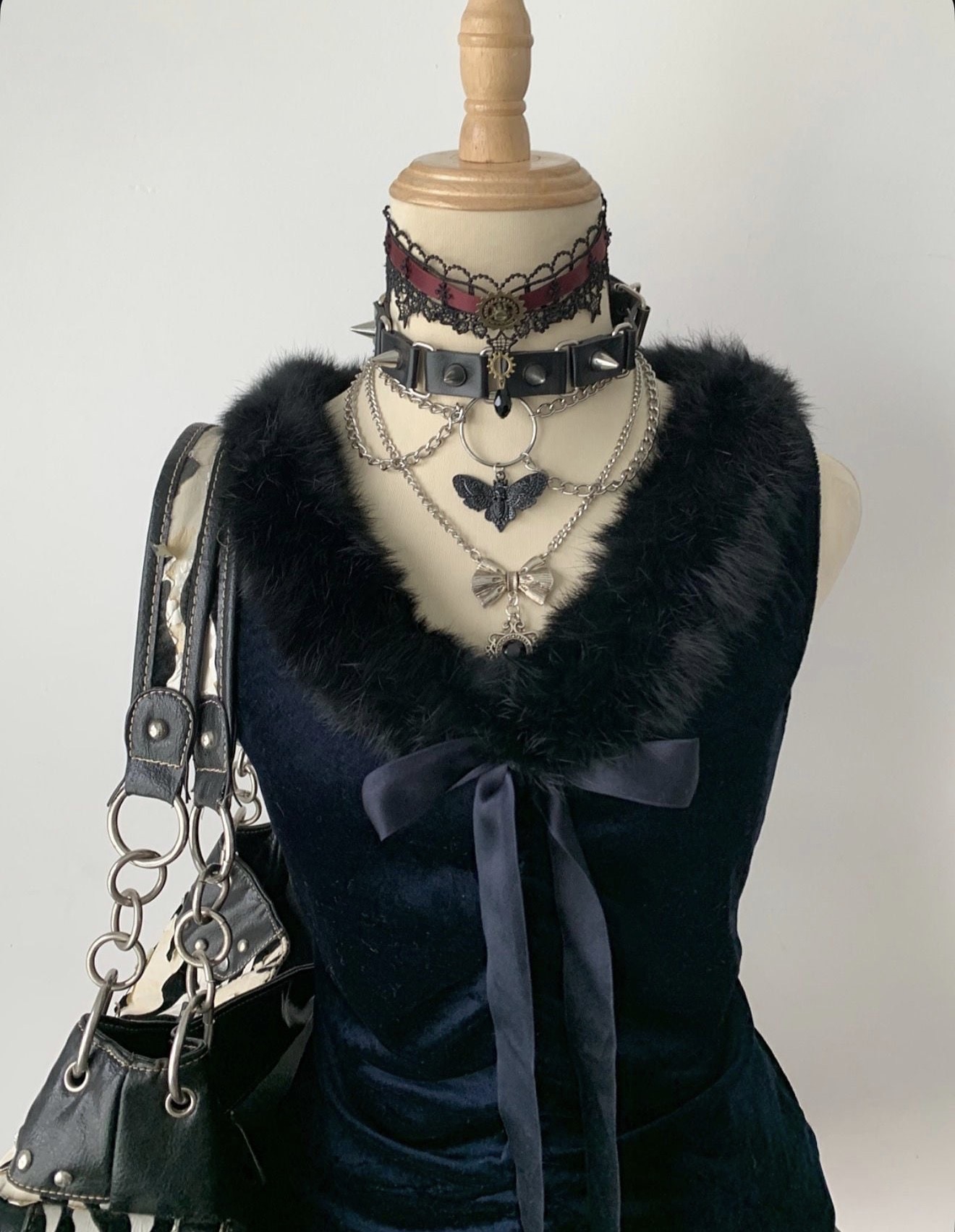 metal outfit - Image 10