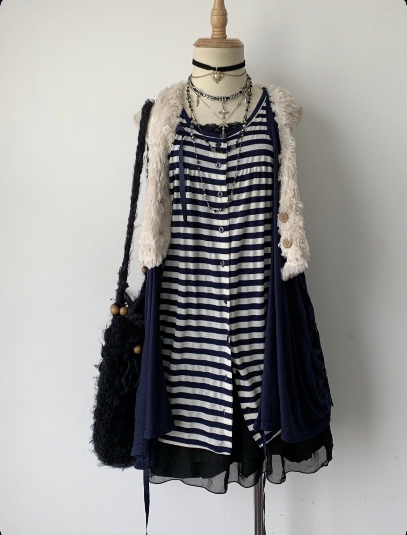 Metal outfit - Image 10