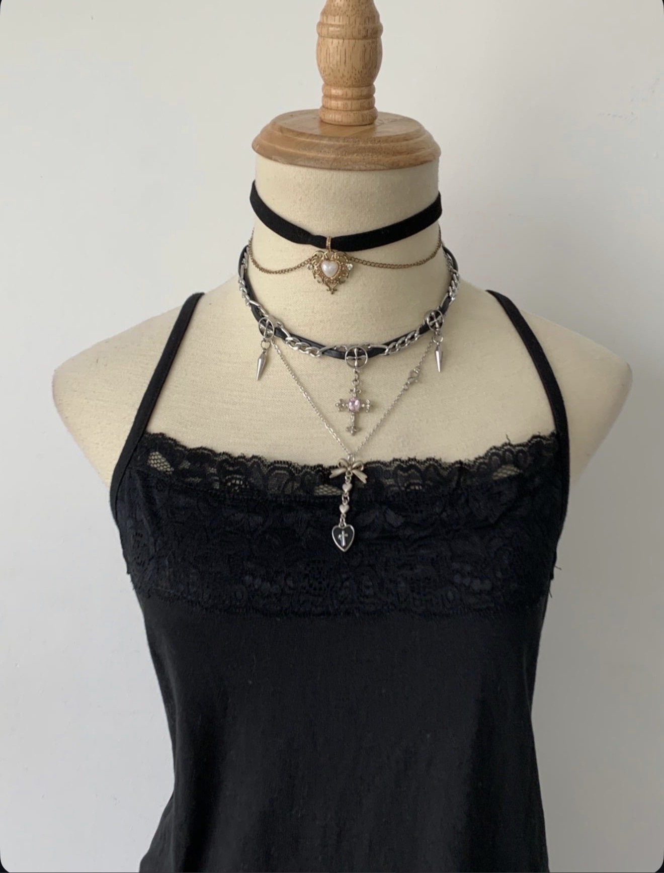 Metal outfit - Image 6