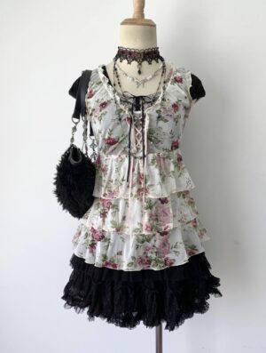 Metal outfit