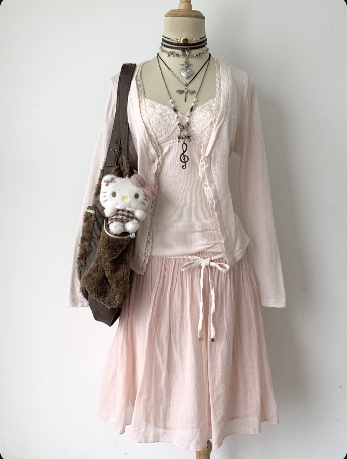 Metal outfit