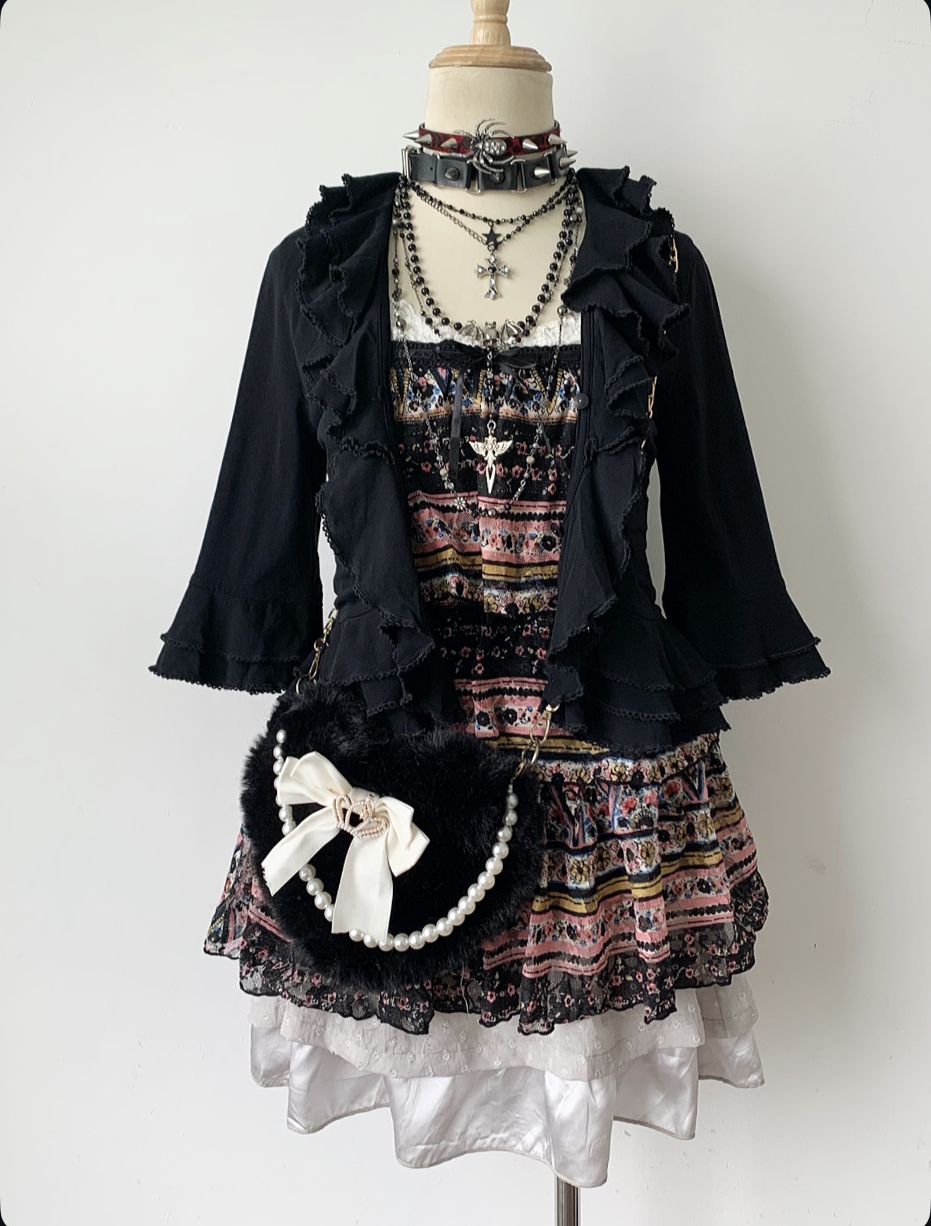 Metal outfit