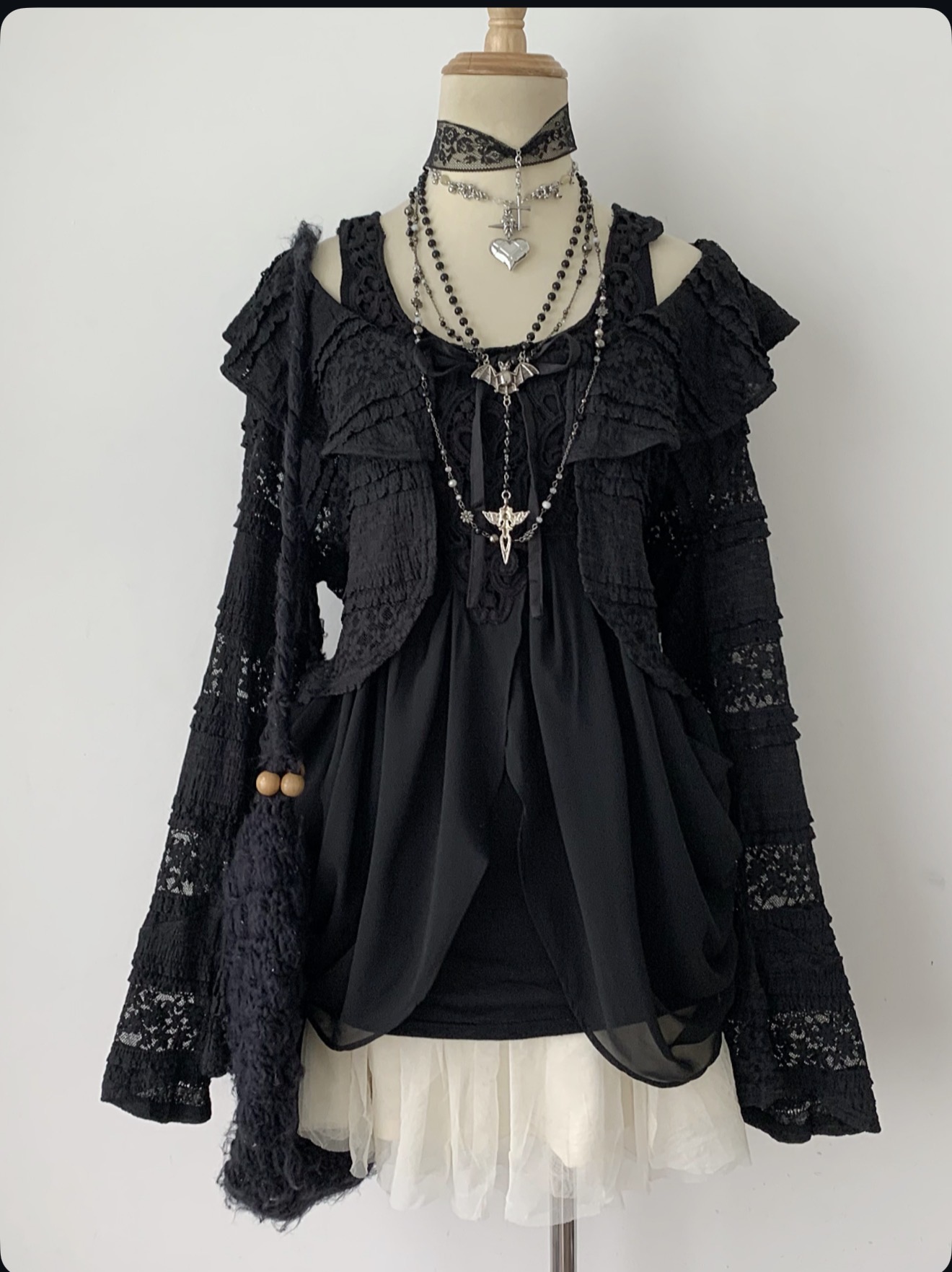 Metal outfit