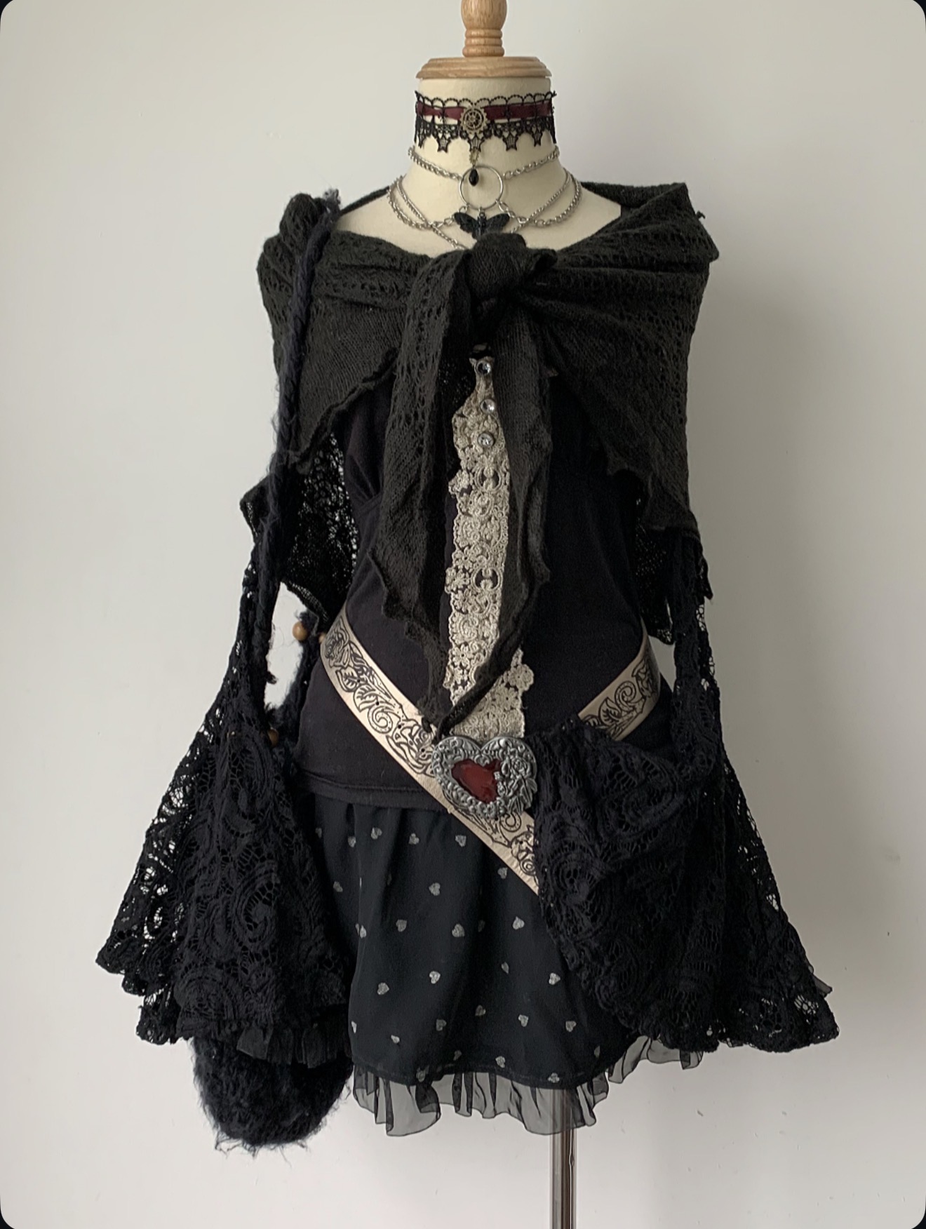 Metal outfit