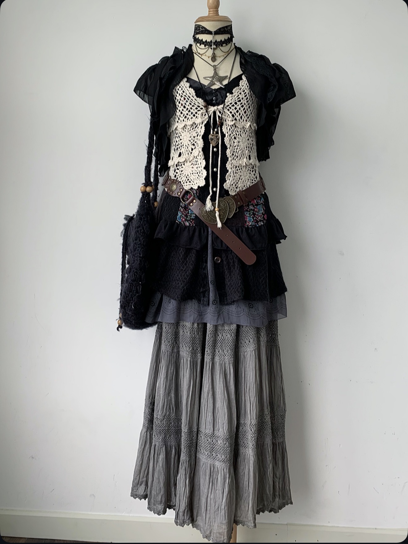 Metal outfit