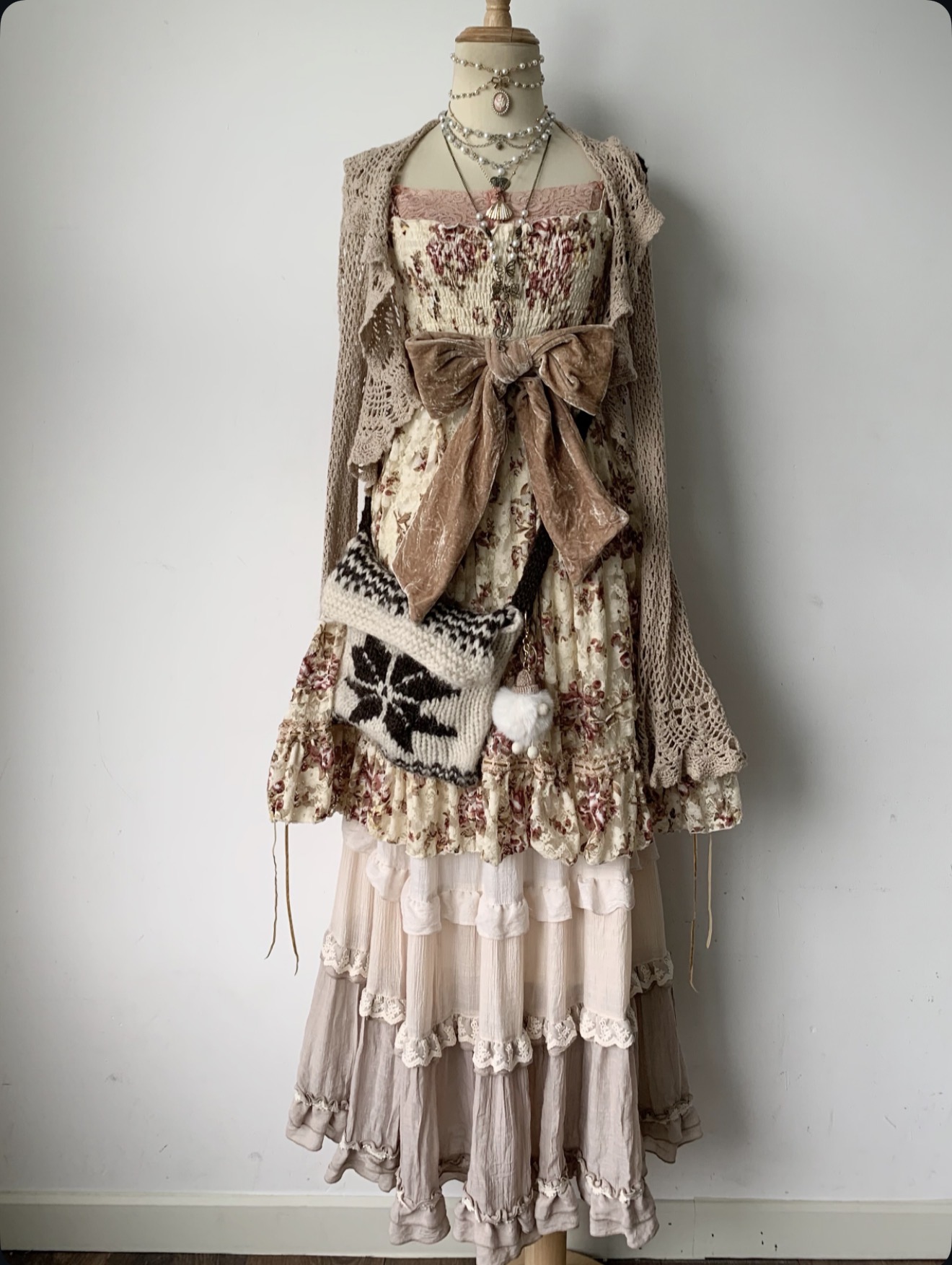 LIZ LISA x AXES SET