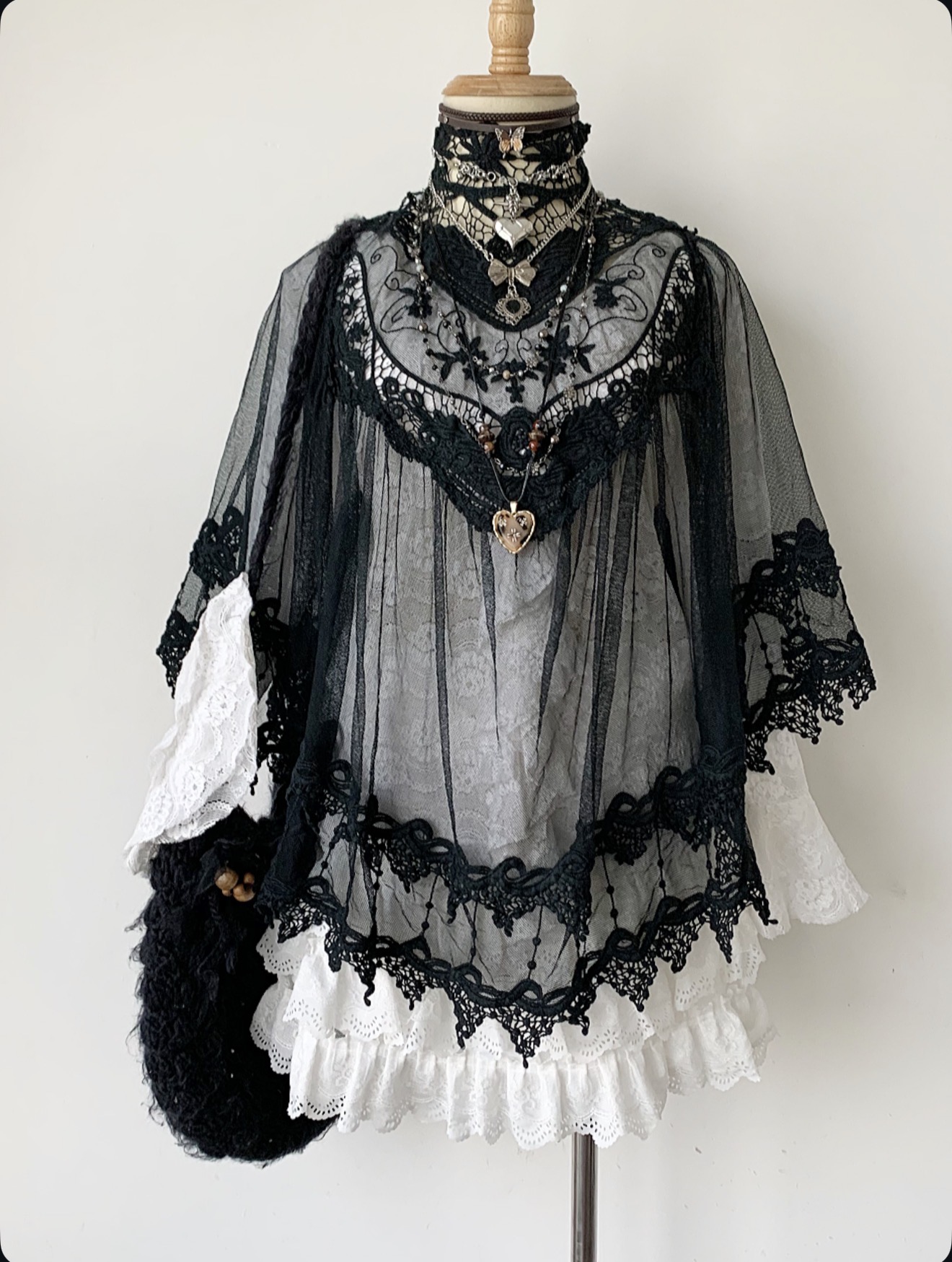 Metal outfit