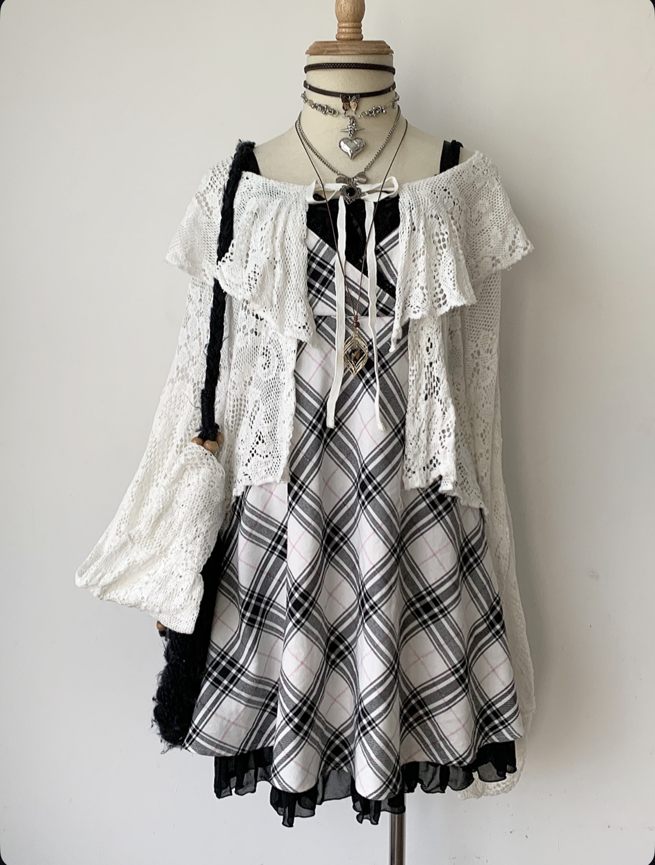 Metal outfit