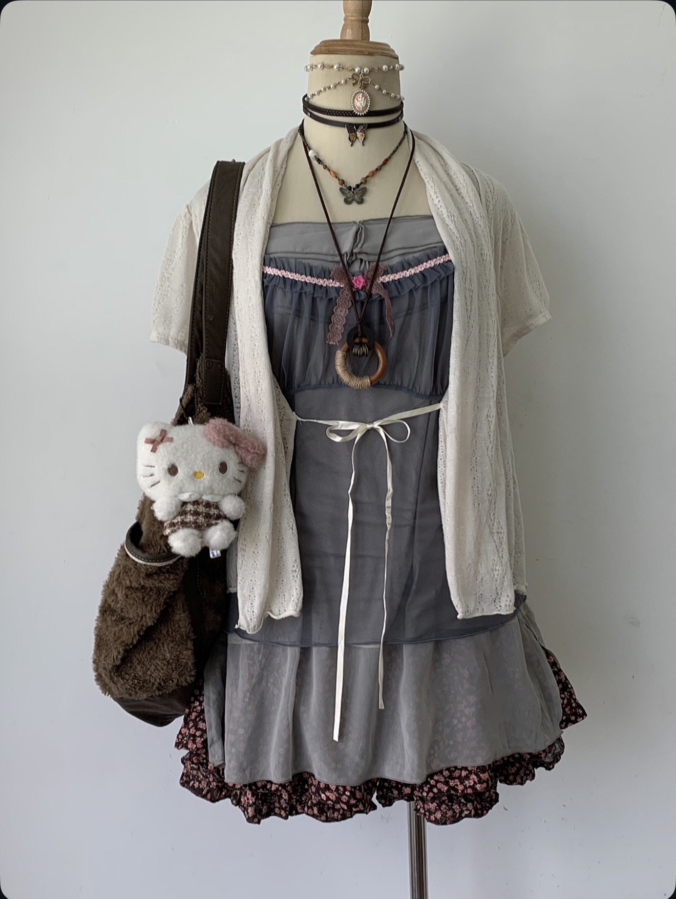 Metal outfit