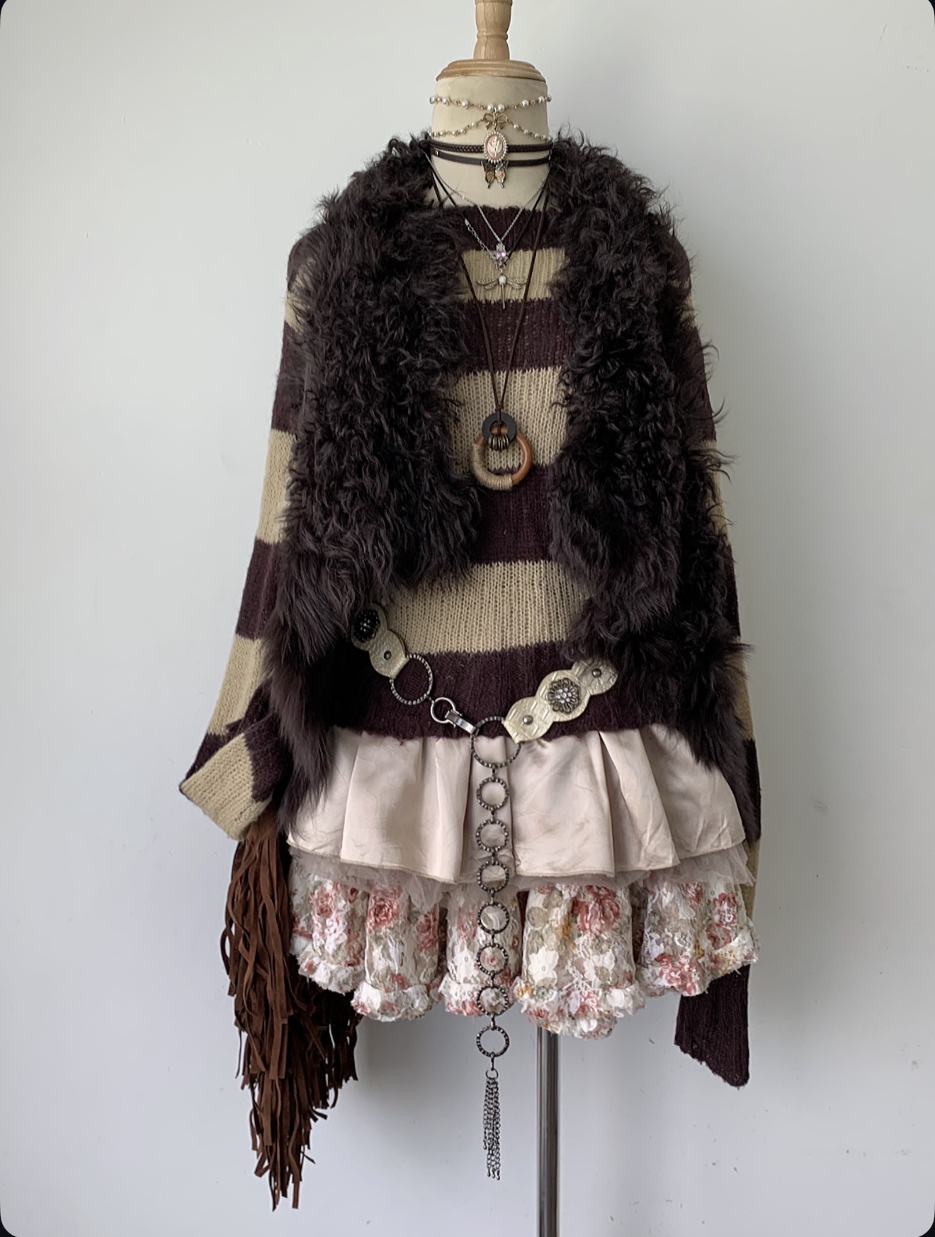 Metal outfit
